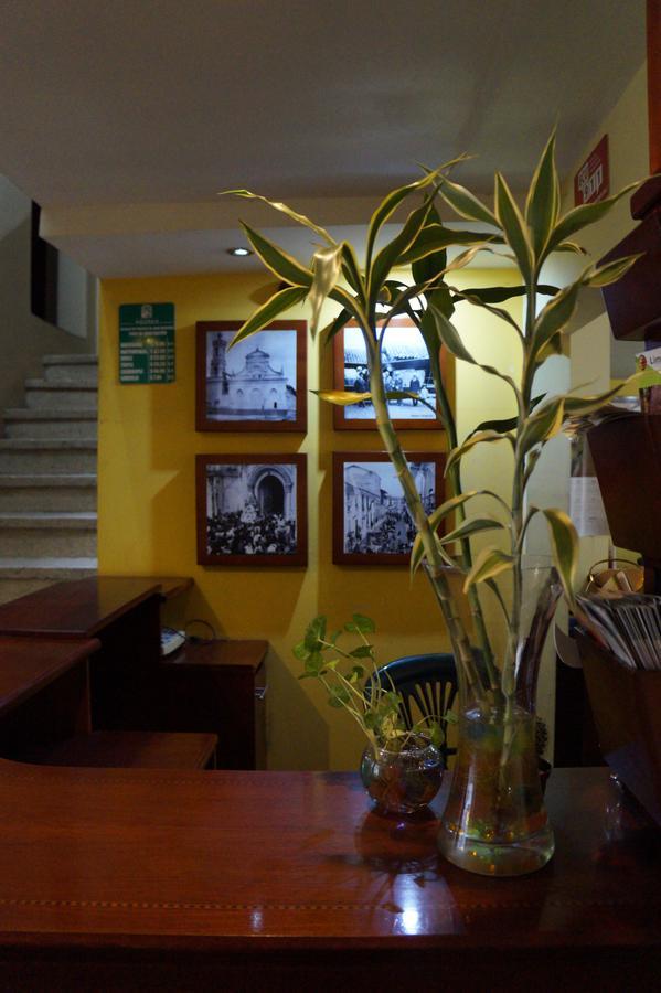Hostal Pucara Loja Exterior photo